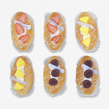 Dessert Bun Design Fridge Magnet, Multicolour Plastic Decorative Refrigerator Magnet for Kitchen, Home Décor & Gifting