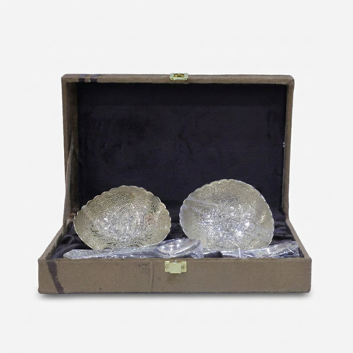 Golden Finish 3D Bowl Set with Spoons, Premium Gift Box for Dessert Serving & Festive Gifting