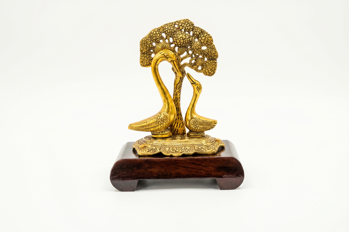 Premium Golden Swan Couple Showpiece with Tree Design | Decorative Home Décor & Gift Item