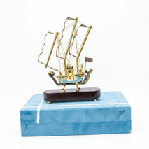 Premium Handcrafted Brass Sailing Ship Showpiece with Wooden Base | Vintage Nautical Home Decor