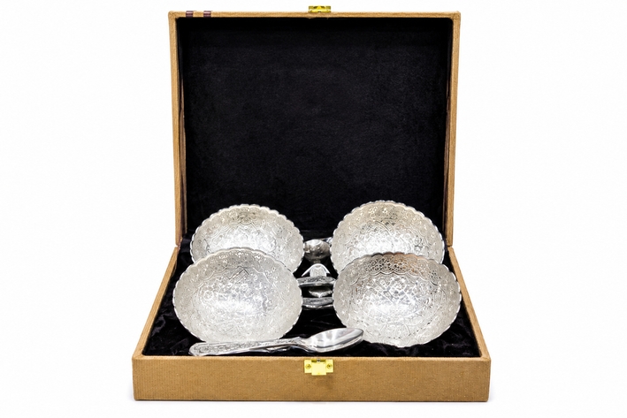 Premium Silver Finish 4 Bowl & Spoon Serving Gift Set with Luxury Box