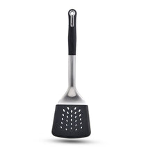 34.3CM SLOTTED TURNER